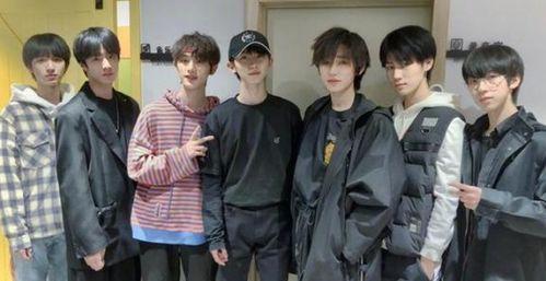 时代少年团快乐吃瓜视频,揭秘娱乐圈幕后趣事