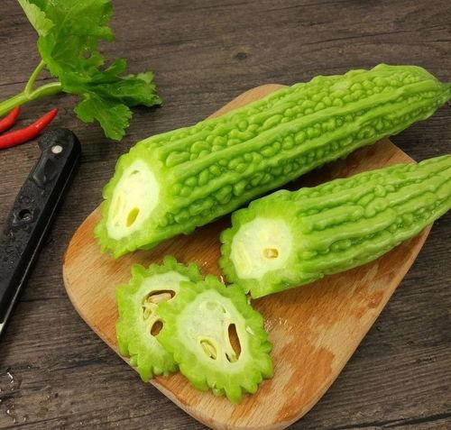 四人组吃瓜视频,趣味横生瞬间集结